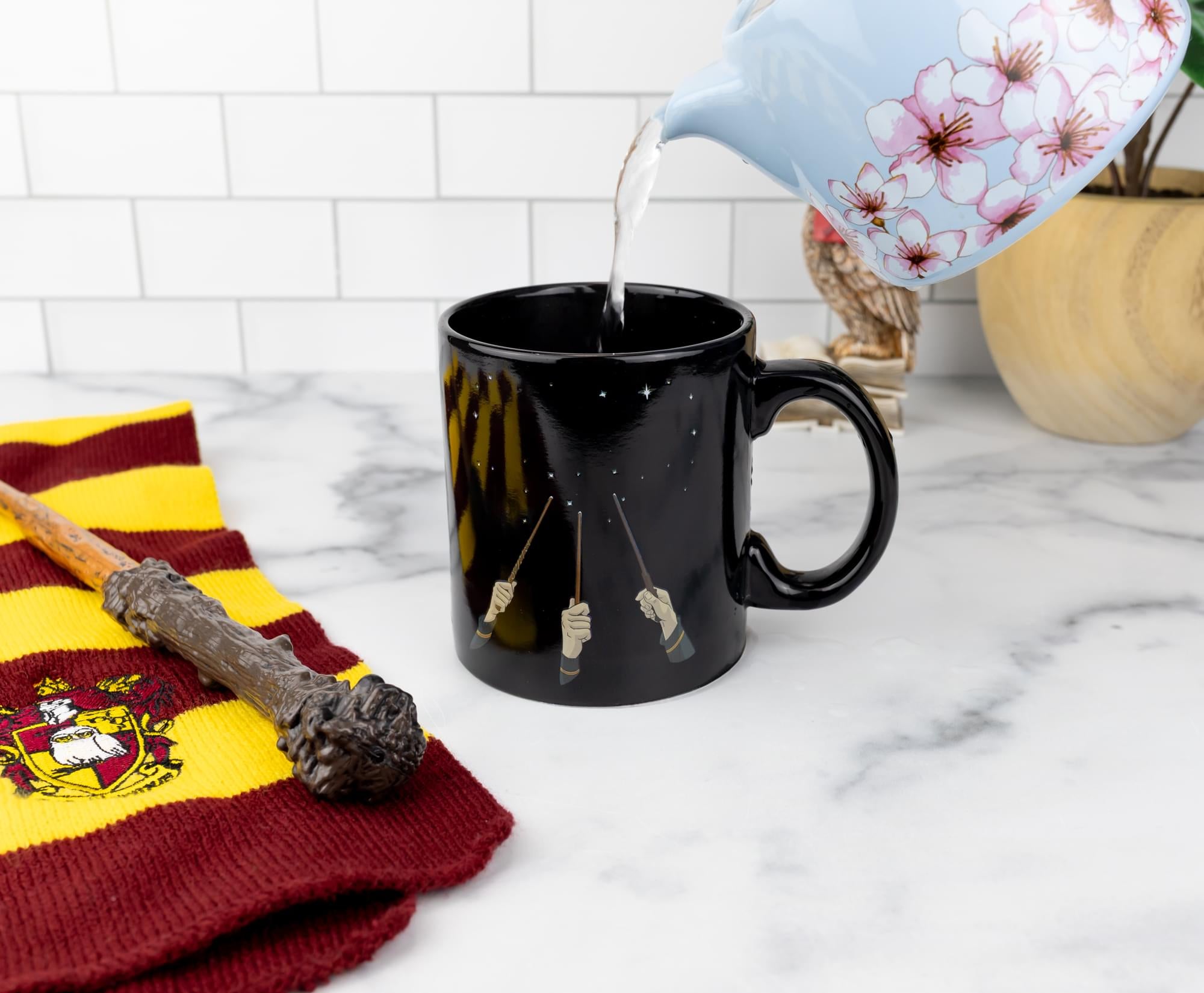 Harry Potter Heat-Reveal Magic Mug - 20 Oz
