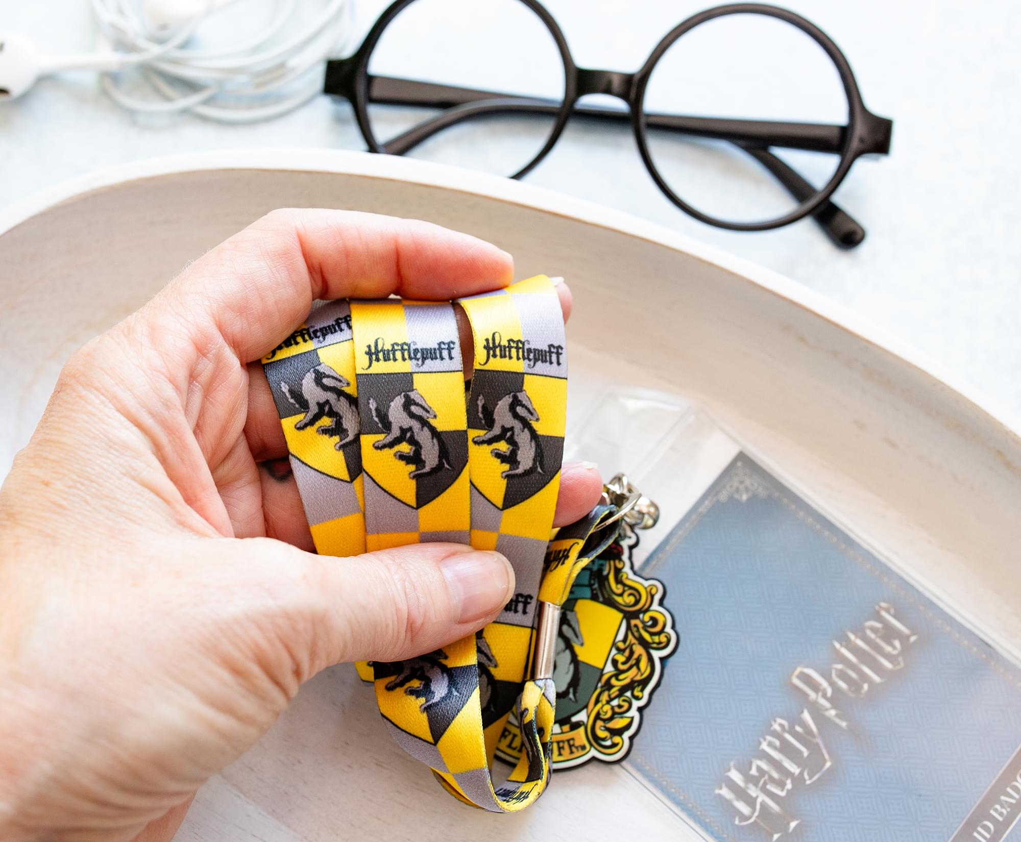 Harry Potter Hufflepuff 22-Inch Badge Holder Lanyard with Logo Charm