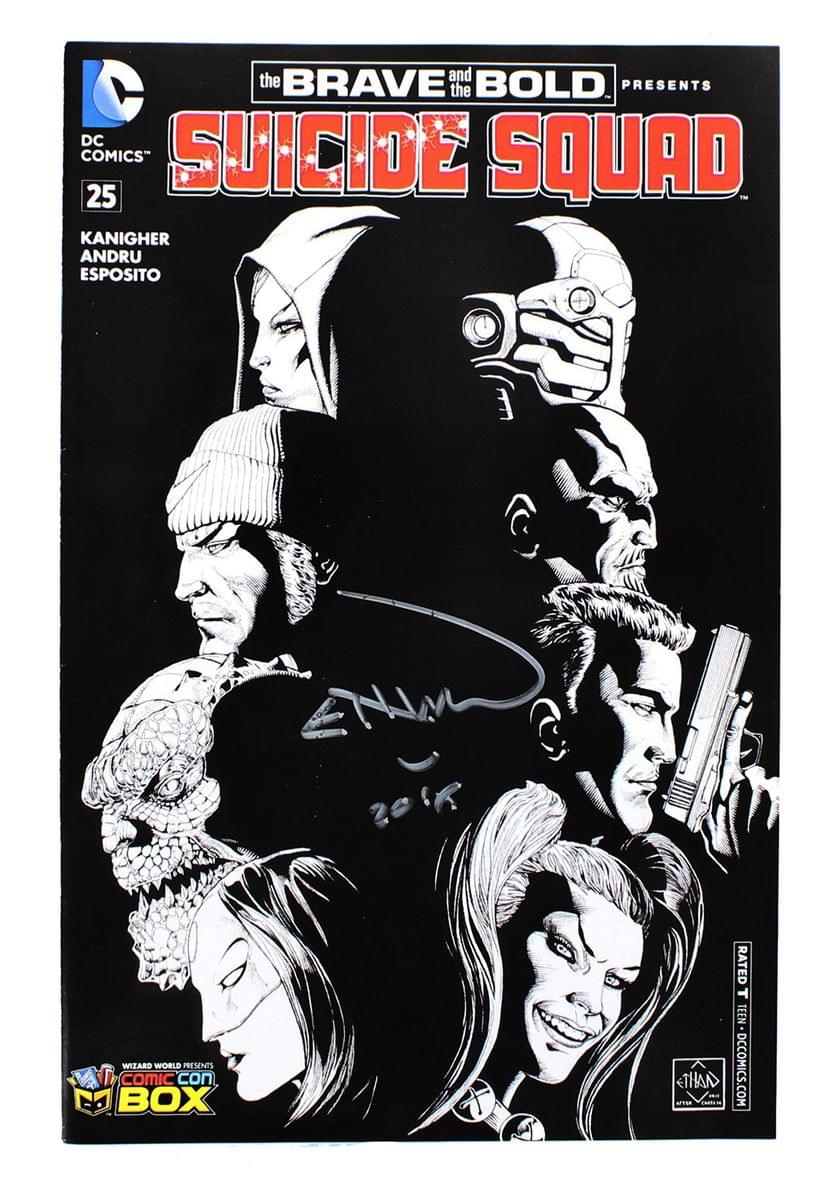 DC Comics Suicide Squad #25 Comic Con Box: AUTOGRAPHED B&W Cover - A Must-Have for Fans!